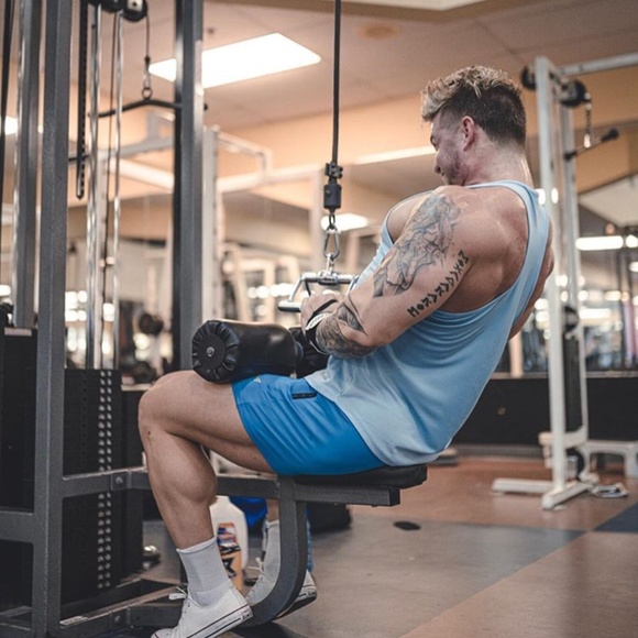 Meet your Posher, Jay - Picture 2 of 6